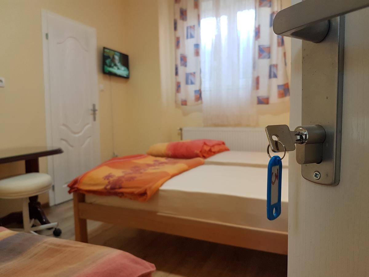 Hostel Beko Valjevo Rum bild