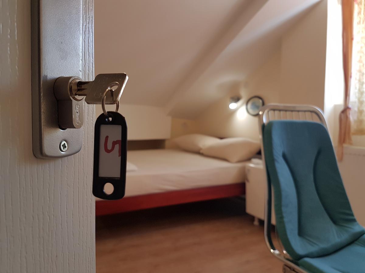 Hostel Beko Valjevo Rum bild